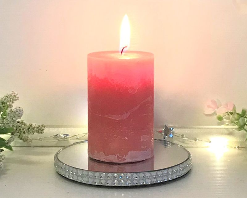 Kubbelys, Rosa/Ferskenfarget med sjatteringer, fra J-Line.