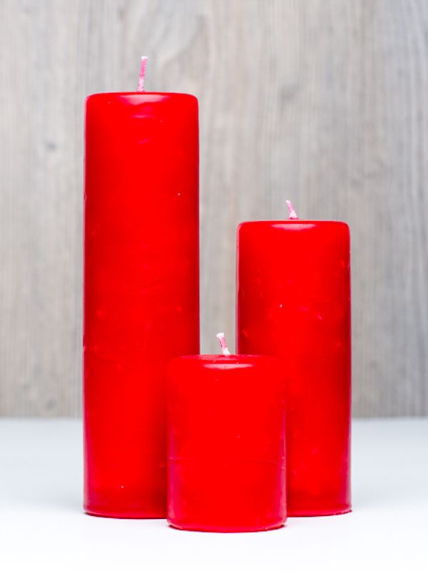 Kubbelys, høyt rødt krystall, fra Kloster Design.