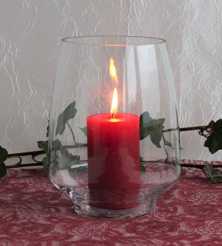 Lyslykt i glass.